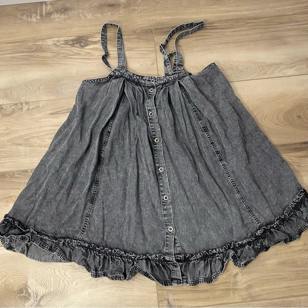 Easel Button-Front Flowy Denim Dress – Size Medium - Picture 1 of 12